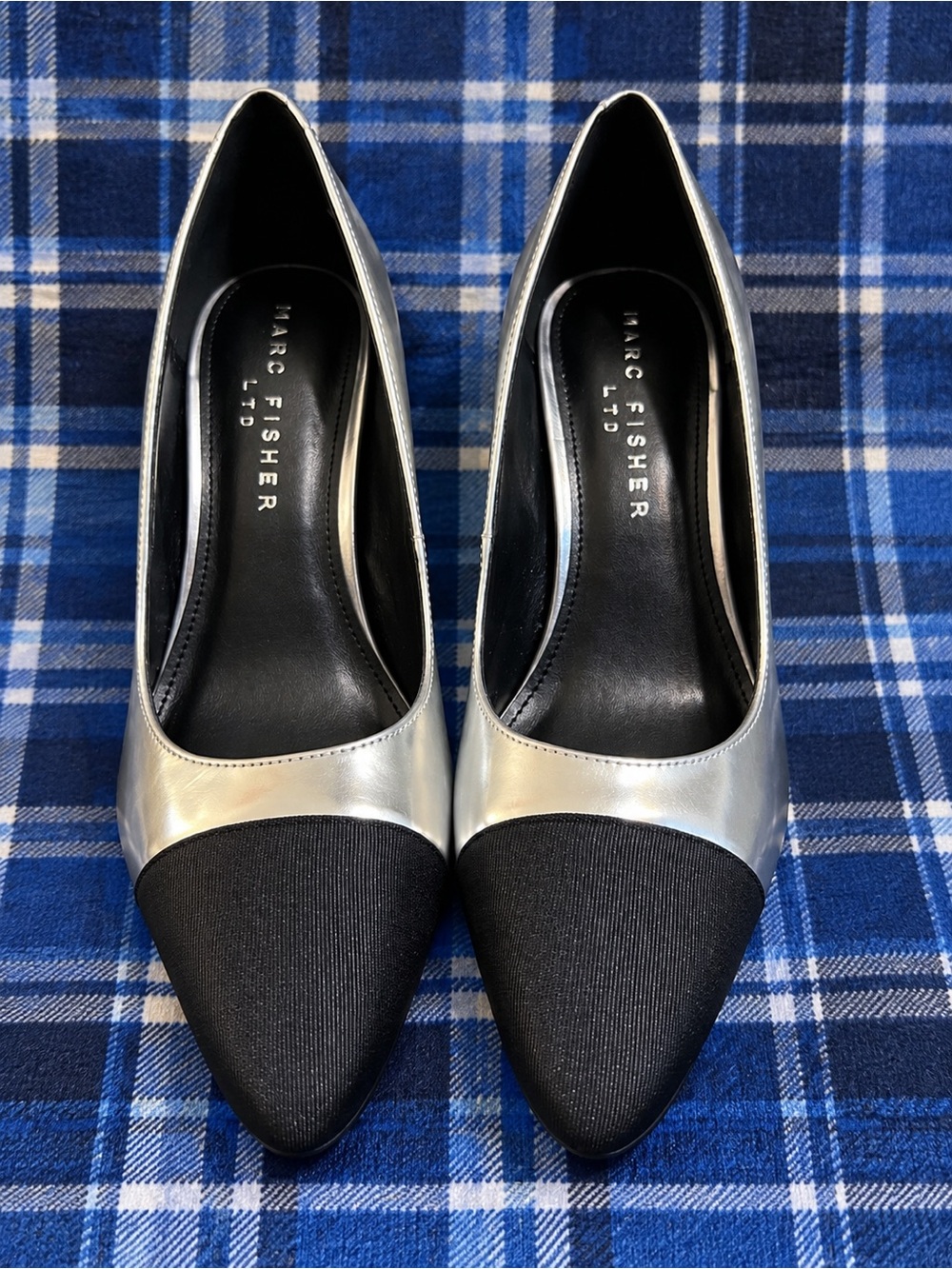 Marc Fisher Black Box LTD Vernie Silver/Black